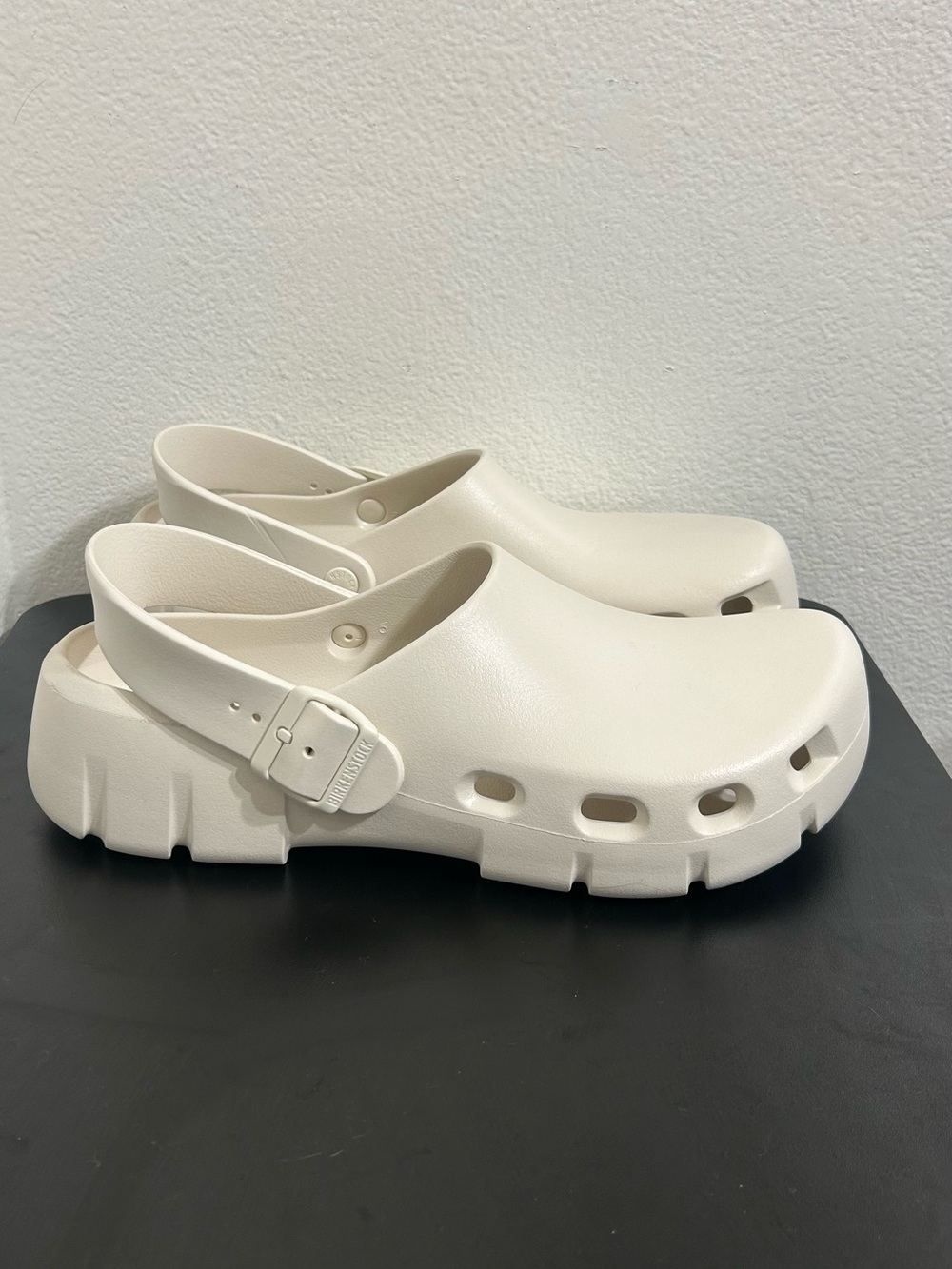 Birkenstock Birki Flow EVA Sandal Slipper Eggshell Unisex US 10-10.5 EUR 43 - Picture 2 of 9